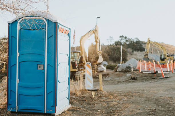 Best Portable restroom trailer rental  in Mundys Corner, PA